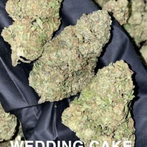 wedding_cake_hybrid_strain